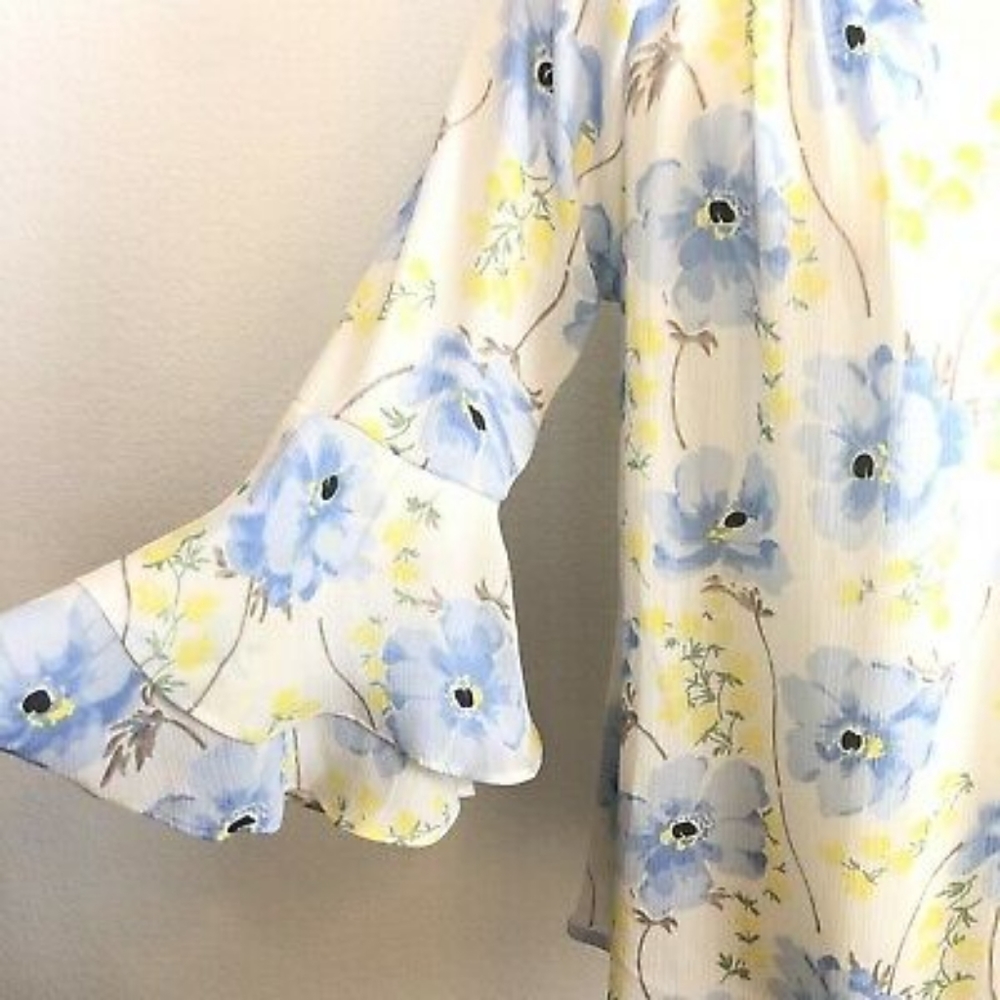 Chaps Flowy Blouse - Picture 2 of 4